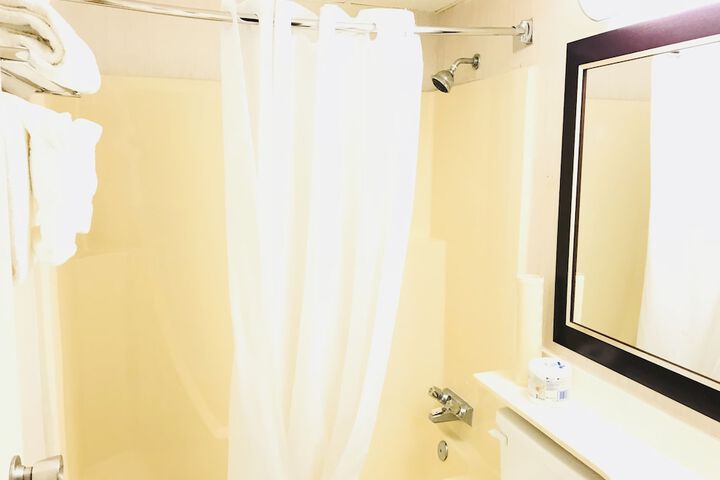 Room 45 of 65