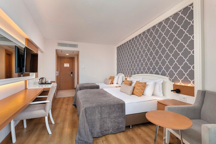 Room 20 of 280