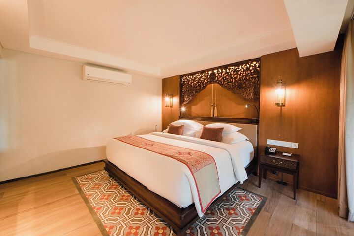 Room 21 of 192