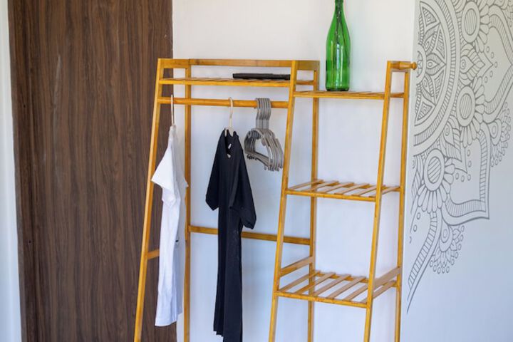 Room 60 of 227