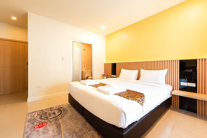 Room 10 of 44