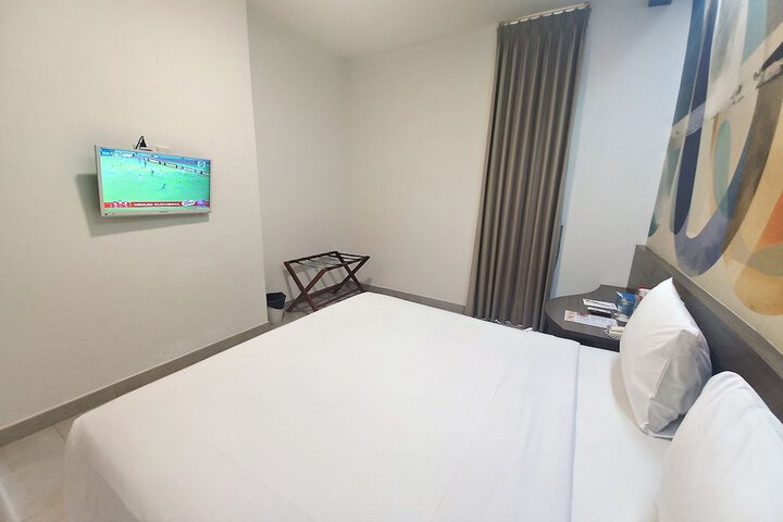 Room 19 of 56