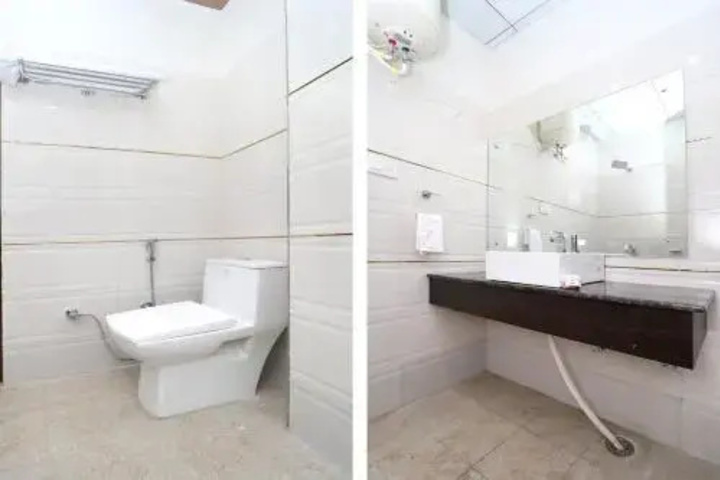 Oyo 29265 Hotel Gold