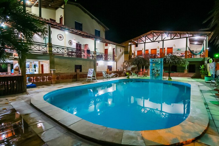 Pool 113 of 183
