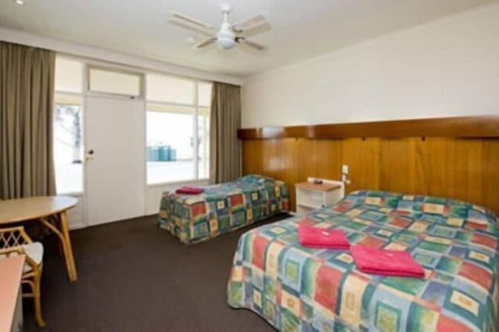Room 22 of 53