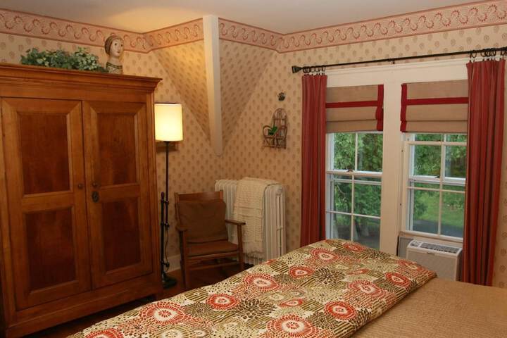 Room 14 of 48