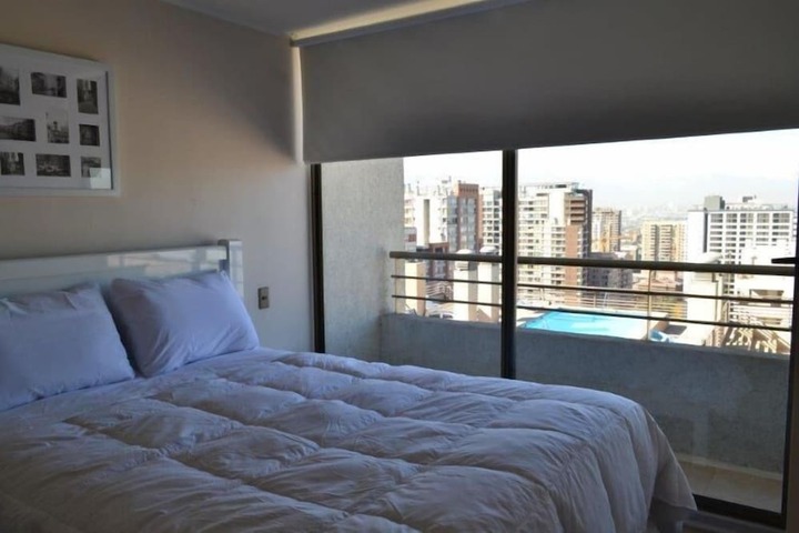 Room 5 of 15