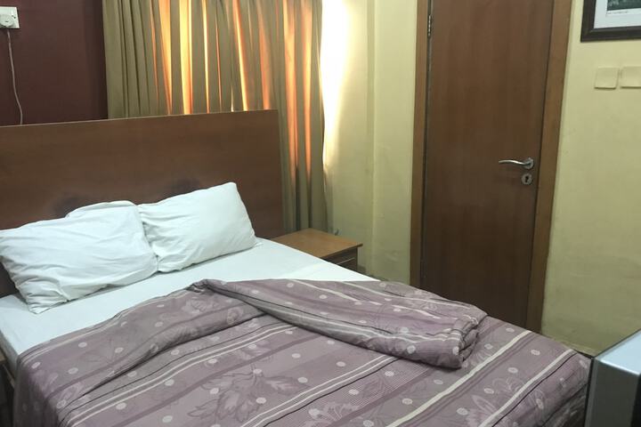 Room 1 of 15