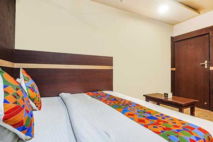 Room 14 of 24