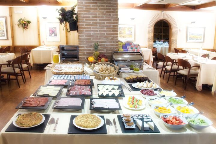 Breakfast buffet