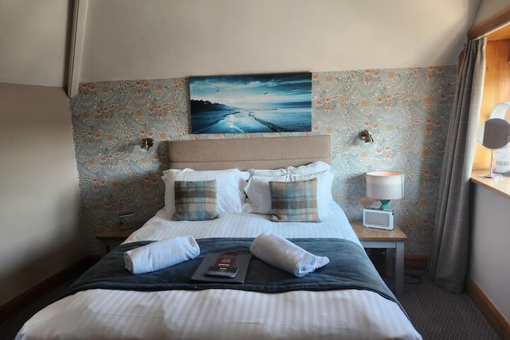 Room 19 of 33