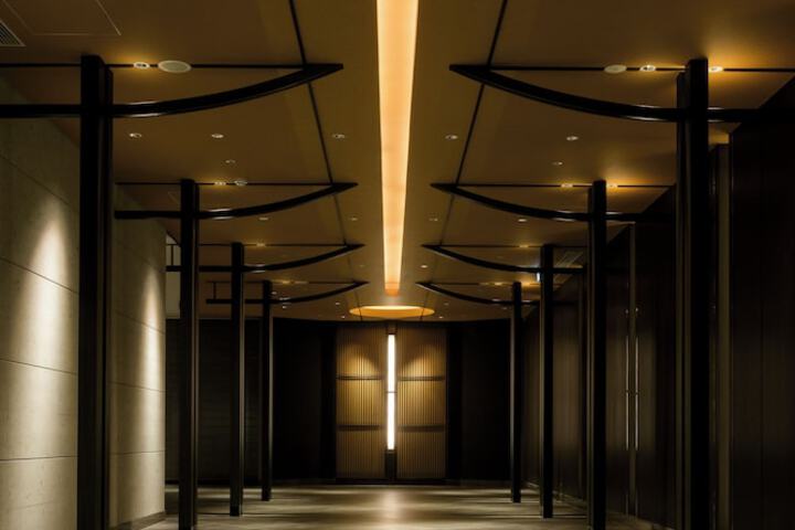 Hotel 2 of 121