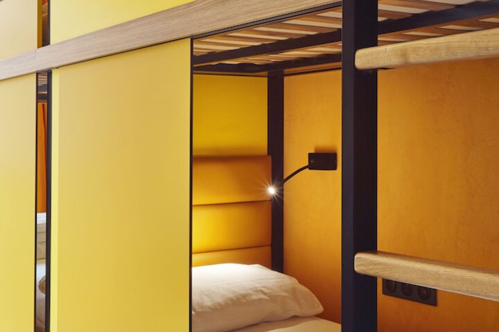 Room 15 of 37
