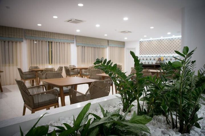 Hotel Interior 6 of 36