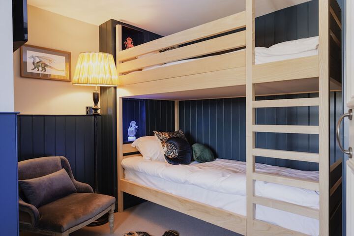 Room 35 of 88