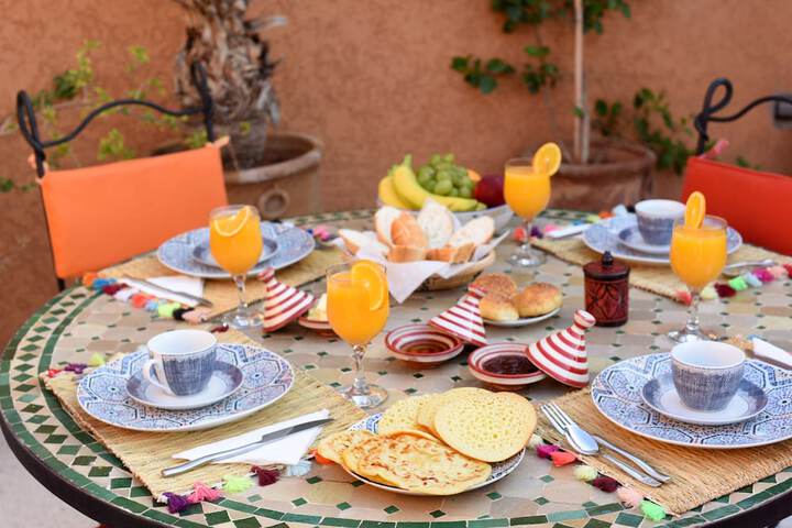 Breakfast/Coffee Service 41 of 58