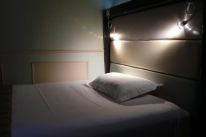Room 31 of 60