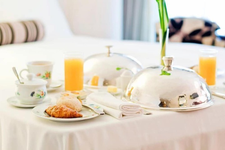 Breakfast/Coffee Service 16 of 20