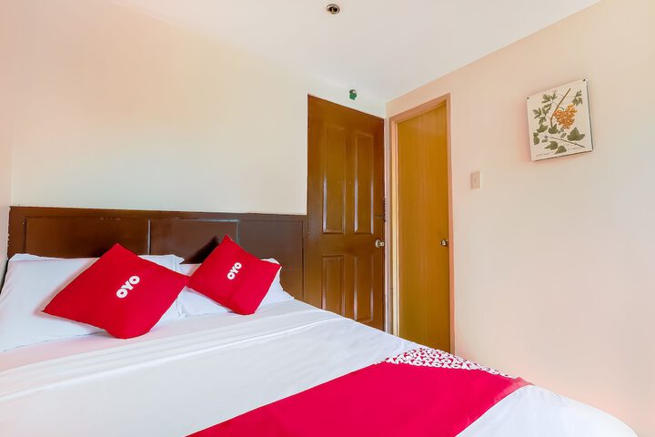 Room 14 of 30