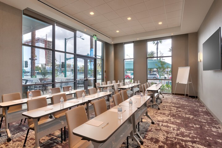 Meeting facility