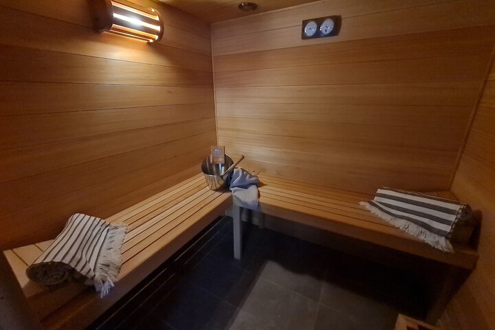 Spa 129 of 210