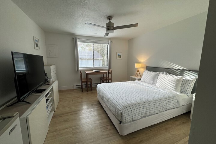 Room 19 of 155