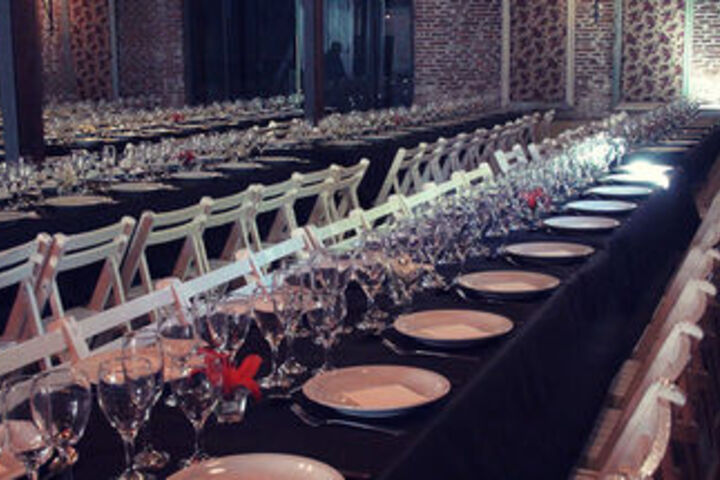 Dining 83 of 90