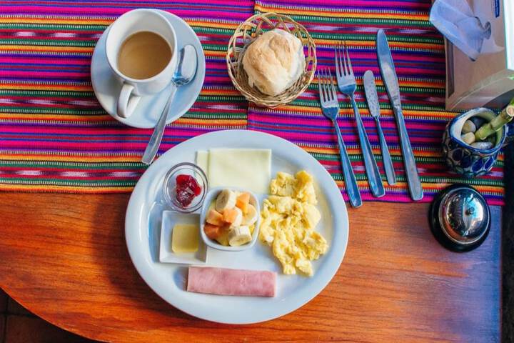 Breakfast meal