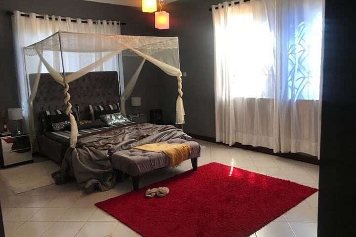 Room 8 of 21