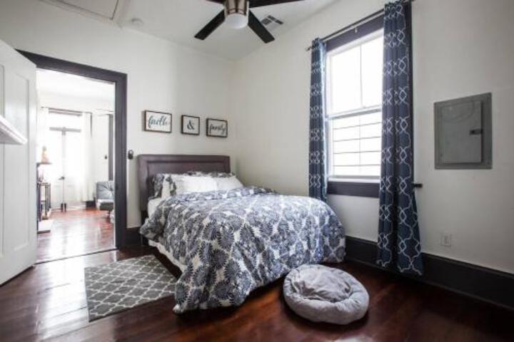 Image of Perfect Nola Hideaway