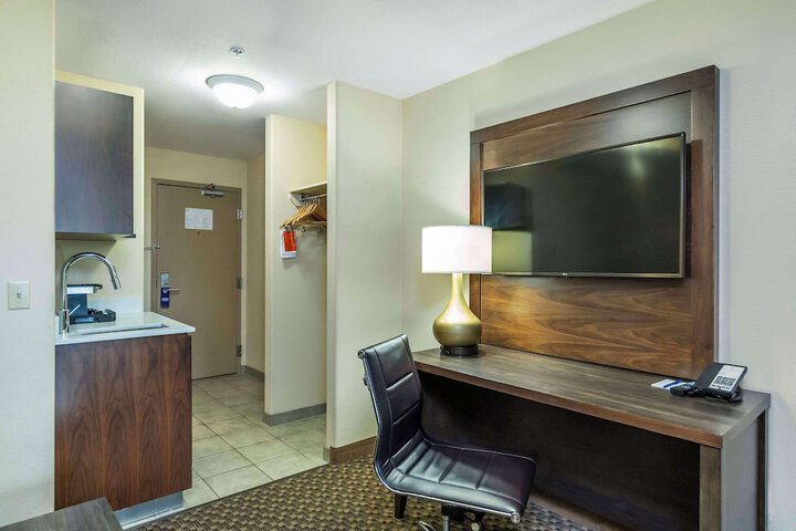 Room 22 of 54