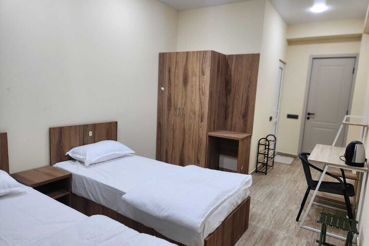 Room 7 of 20