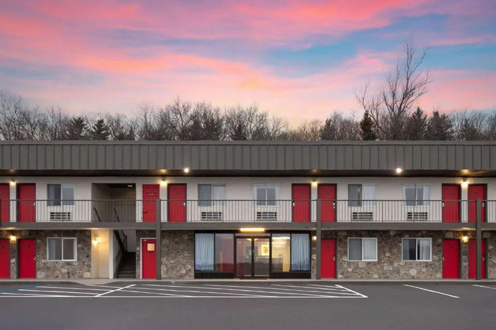 Image of Forest Hill Inn