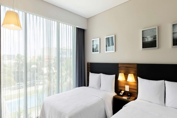 Room 13 of 47
