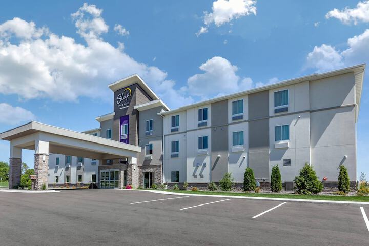 Photo of Sleep Inn & Suites Lancaster-Platteville