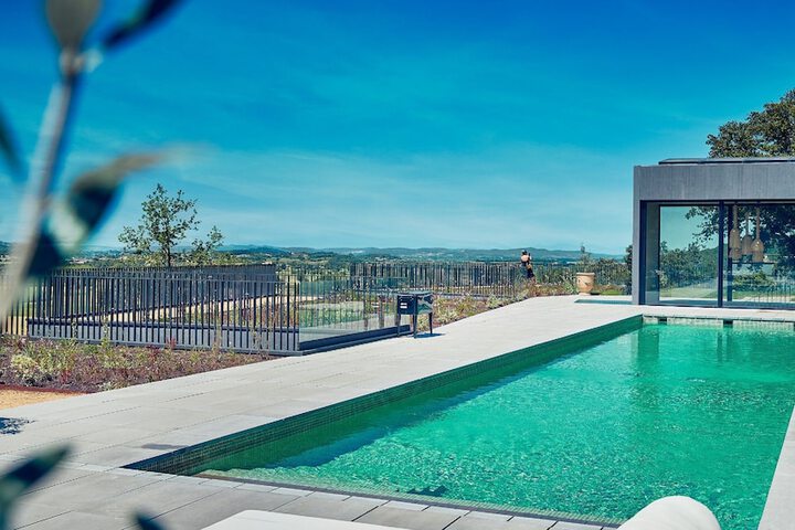 Pools & Facilities