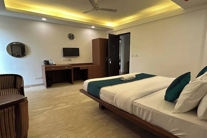 Room 7 of 22
