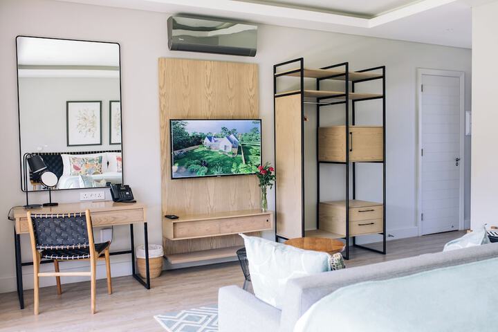 Room 8 of 79