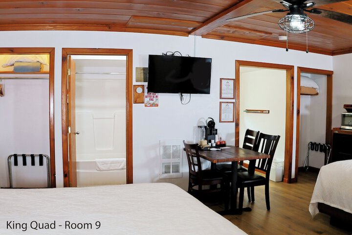Room 136 of 341
