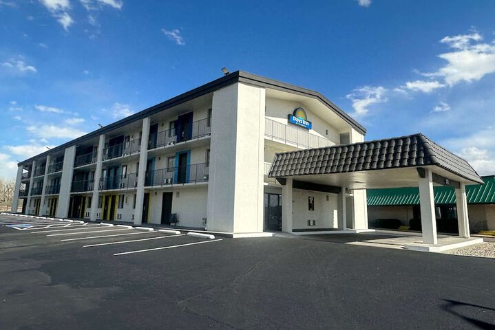Hotel 27 of 28