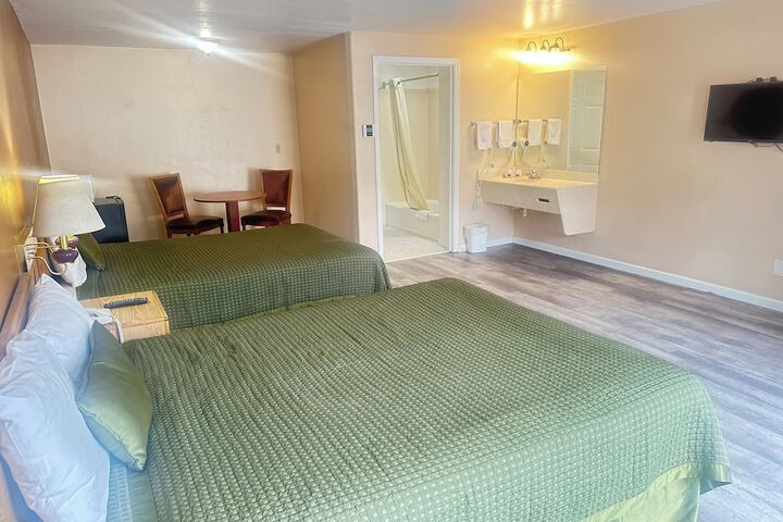 Room 16 of 35
