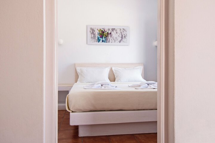Room 25 of 63