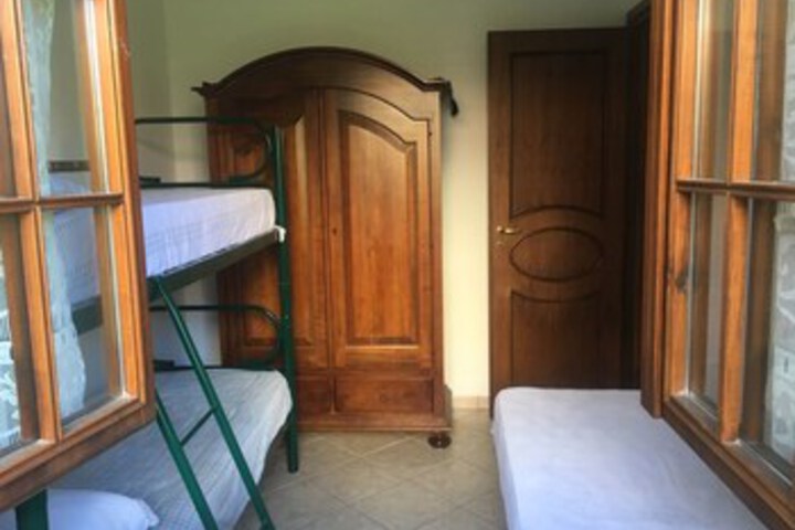 Room 14 of 60