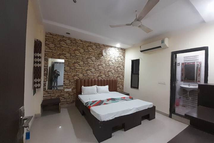 Room 20 of 43