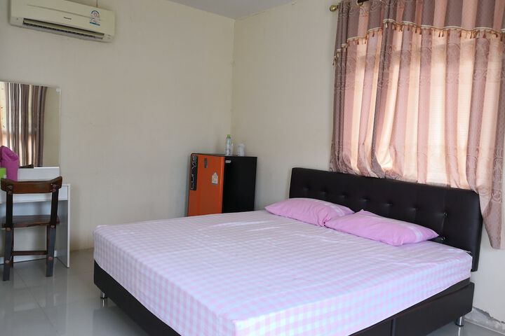 Room 7 of 15