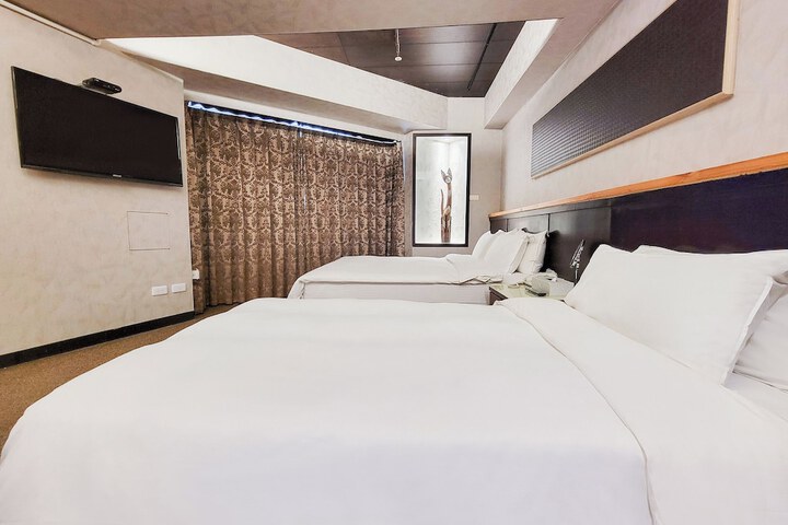Room 58 of 90