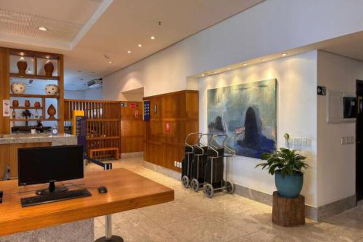 Hotel Interior 17 of 32