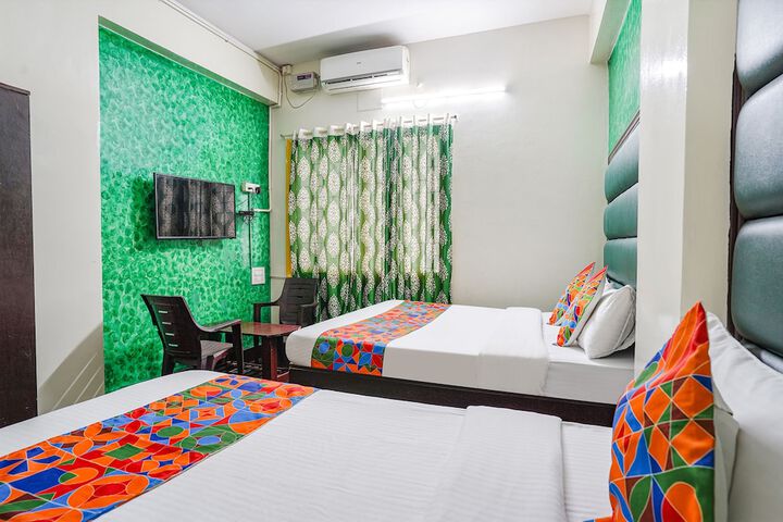 Room 14 of 34