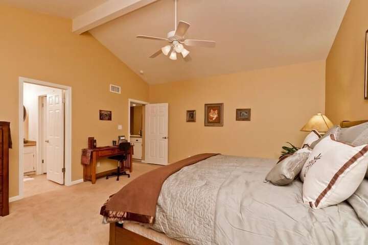 Room 7 of 26