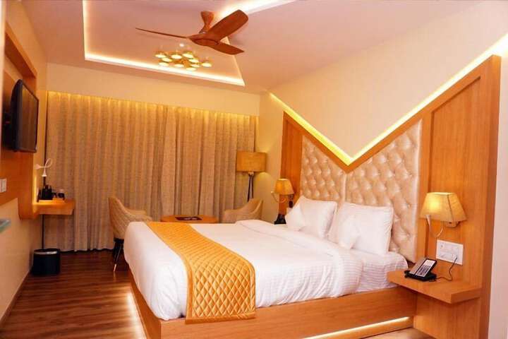 Room 10 of 46
